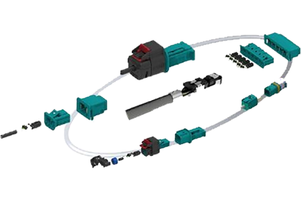 傳感器線束通常由多根電線和連接器組成，這些電線根據(jù)傳感器的類型和功能而有所不同。例如，壓力傳感器線束通常包括壓力傳感器、信號轉(zhuǎn)換器和信號連接器等。在傳感器線束中，信號轉(zhuǎn)換器將傳感器的信號轉(zhuǎn)換為適當(dāng)?shù)碾娦盘?，以便傳輸?shù)狡渌娮釉O(shè)備中。