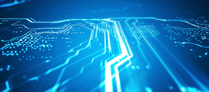 新能源高壓線束是指用于傳輸高壓電力和信號的電線束，通常用于電動汽車、混合動力汽車和其他新能源設(shè)備中。與傳統(tǒng)汽車相比，新能源車輛使用更高電壓的電力系統(tǒng)，因此需要使用高壓線束來傳輸電能。